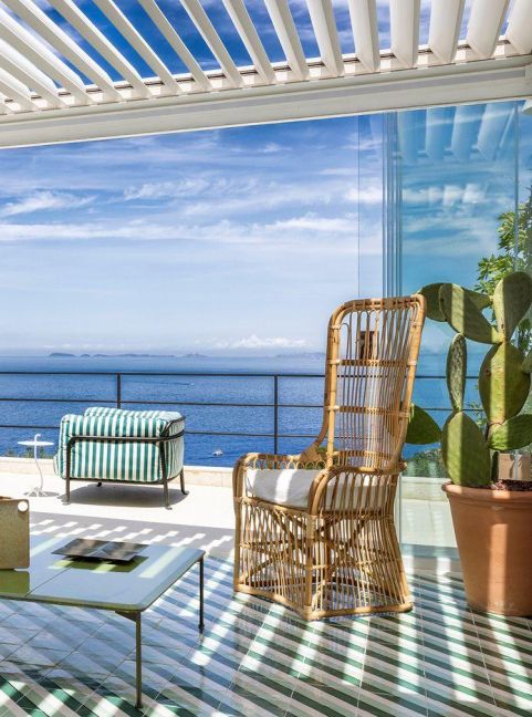 InsideView 10