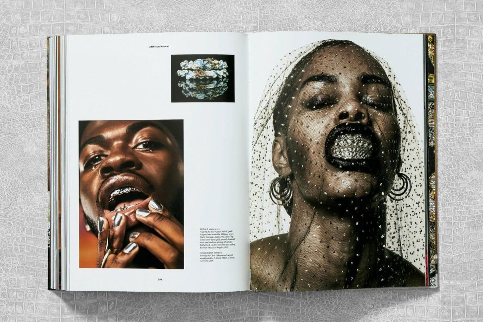 InsideView 19