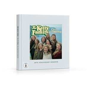 Over The Hump (30th Anni. Rem.) (Fotobuch/CD/DVD) - The Kelly Family