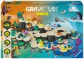 Ravensburger GraviTrax Junior Starter-Set XXL - Erweiterbare Kugelbahn für Kinder, Murmelbahn aus umweltfreundlichen Materialen mit Themenwelten, Lernspielzeug und Konstruktionsspielzeug ab 3 Jahren - 