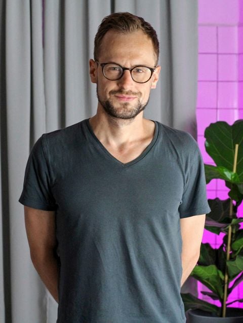 InsideView 16