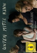Cover-Bild zum Titel 'Unten Mitte Kinn' von 'Nicolas Wackerbarth'