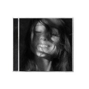 Cover-Bild zum Titel 'petal' von 'Ariana Grande'