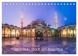 Cover-Bild zum Titel 'Istanbul - Stadt am Bosporus (Tischkalender 2026 DIN A5 quer), CALVENDO Monatskalender' von 'Jean Claude Castor I 030mm-Photography'