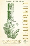 Cover-Bild zum Titel 'Uprooted' von 'Naomi Novik'