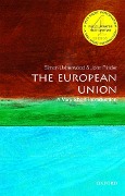 Cover-Bild zum Titel 'The European Union: A Very Short Introduction' von 'Simon Usherwood, John Pinder'
