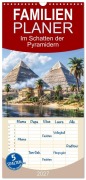 Cover-Bild zum Titel 'Familienplaner 2027 - Im Schatten der Pyramidern mit 5 Spalten (Wandkalender, 21 x 45 cm) CALVENDO' von 'Steffen Gierok-Latniak'