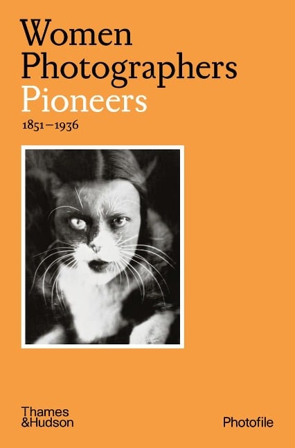 Women Photographers: Pioneers 1851-1936 - Clara Bouveresse