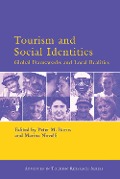 Cover-Bild zum Titel 'Tourism and Social Identities' von ''
