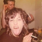 Cover-Bild zum Titel 'I Used To Go To This Bar' von 'Joyce Manor'