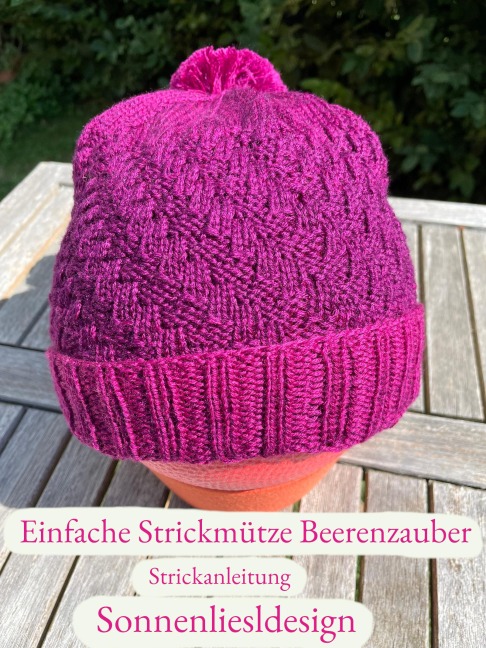 Einfache Strickmütze "Beerenzauber" - Liesl Sonnenliesldesign