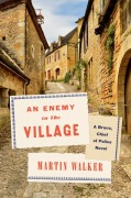 Cover-Bild zum Titel 'An Enemy in the Village' von 'Martin Walker'