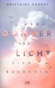Cover-Bild zum Titel 'Wenn Donner und Licht sich berühren' von 'Brittainy C. Cherry'