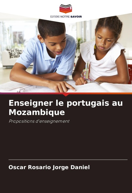 Enseigner le portugais au Mozambique - Oscar Rosario Jorge Daniel
