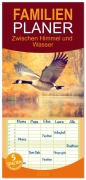 Cover-Bild zum Titel 'Familienplaner 2026 - Zwischen Himmel und Wasser mit 5 Spalten (Wandkalender, 21 x 45 cm) CALVENDO' von 'Daniela Tapper'