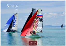 Cover-Bild zum Titel 'Segeln Kalender 2026 - Wandkalender | Fotokalender Sport 35x50cm | mit beeindruckenden Segelschiffen - für alle, die das Meer, Wind und Weite lieben' von ''
