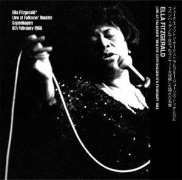 Cover-Bild zum Titel 'Live At Falkoner Theatre 1966 (Obi Strip)' von 'Ella Fitzgerald'