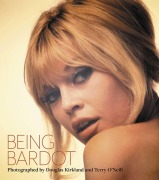 Cover-Bild zum Titel 'Being Bardot' von ''
