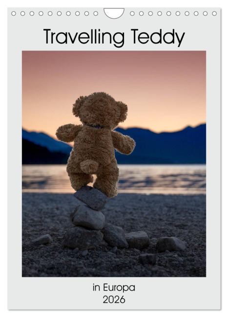 Travelling Teddy in Europa (Wandkalender 2026 DIN A4 hoch), CALVENDO Monatskalender - Christian Kneidinger C-K-Images