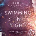 Cover-Bild zum Titel 'Swimming in Light' von 'Debra Anastasia'