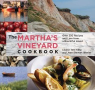 Cover-Bild zum Titel 'Martha's Vineyard Cookbook' von 'Jean Stewart Wexler, Hillary King Flye, Louise Tate King'