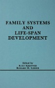 Cover-Bild zum Titel 'Family Systems and Life-span Development' von ''