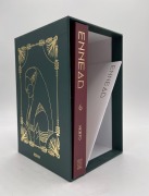 Cover-Bild zum Titel 'Ennead 06 (mit Schuber)' von 'Mojito'