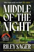 Cover-Bild zum Titel 'Middle of the Night' von 'Riley Sager'