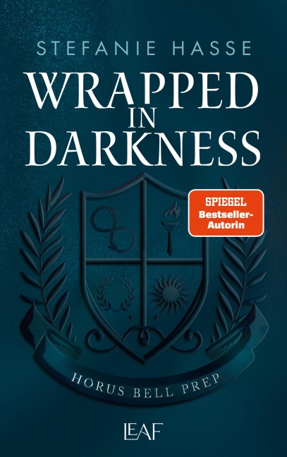 Wrapped in Darkness - Stefanie Hasse
