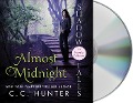 Cover-Bild zum Titel 'Almost Midnight: Shadow Falls: The Novella Collection' von 'C. C. Hunter'