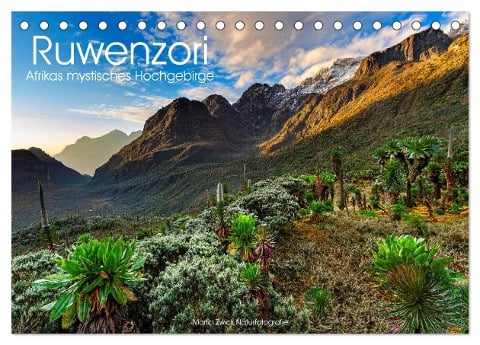 Ruwenzori - Afrikas mystisches Hochgebirge (Tischkalender 2024 DIN A5 quer), CALVENDO Monatskalender - Martin Zwick